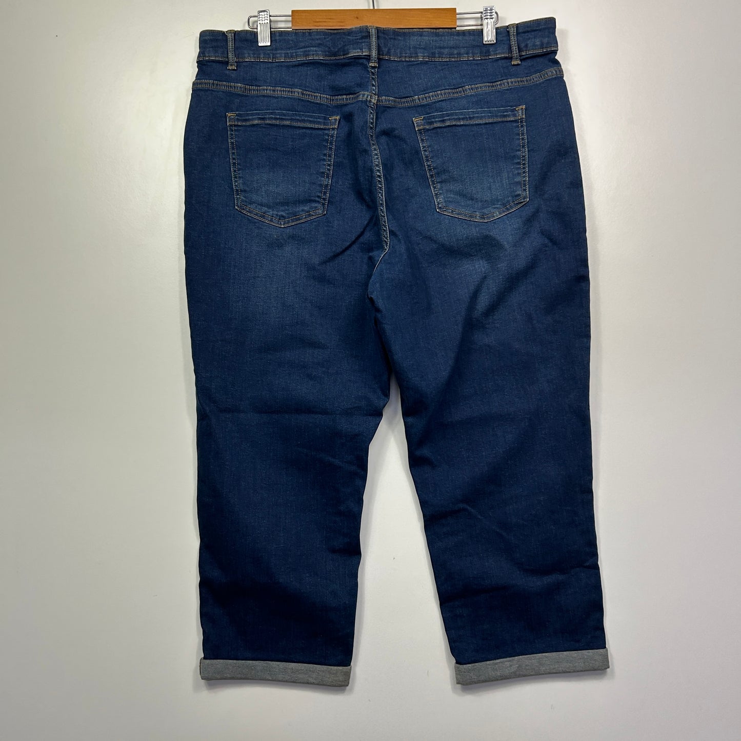 Avella Navy Denim Capri Pants - Size 18