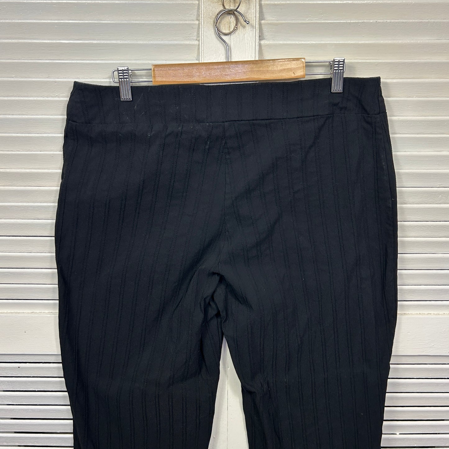 Taking Shape Pants Size 16 Black Stretch