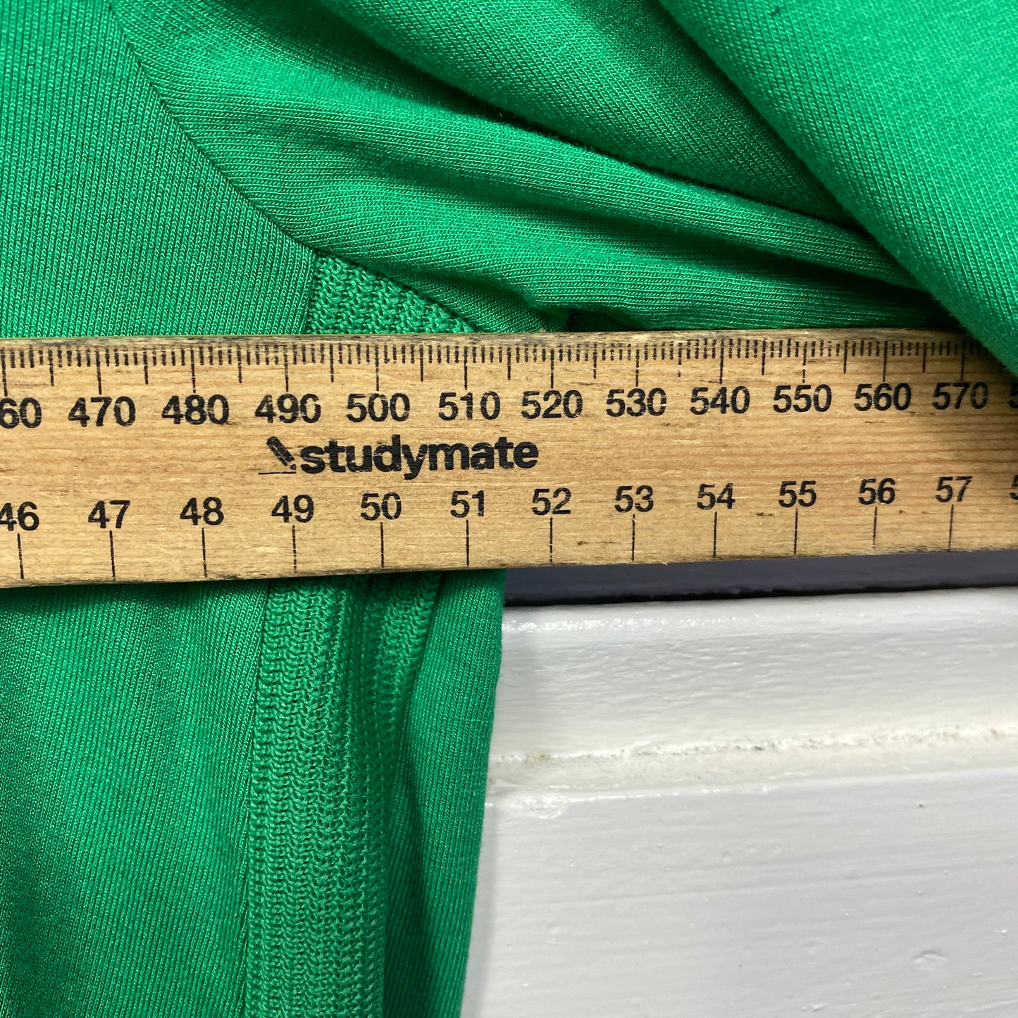 Betty Basics Percy Top Size 14 Green Long Sleeve Viscose New