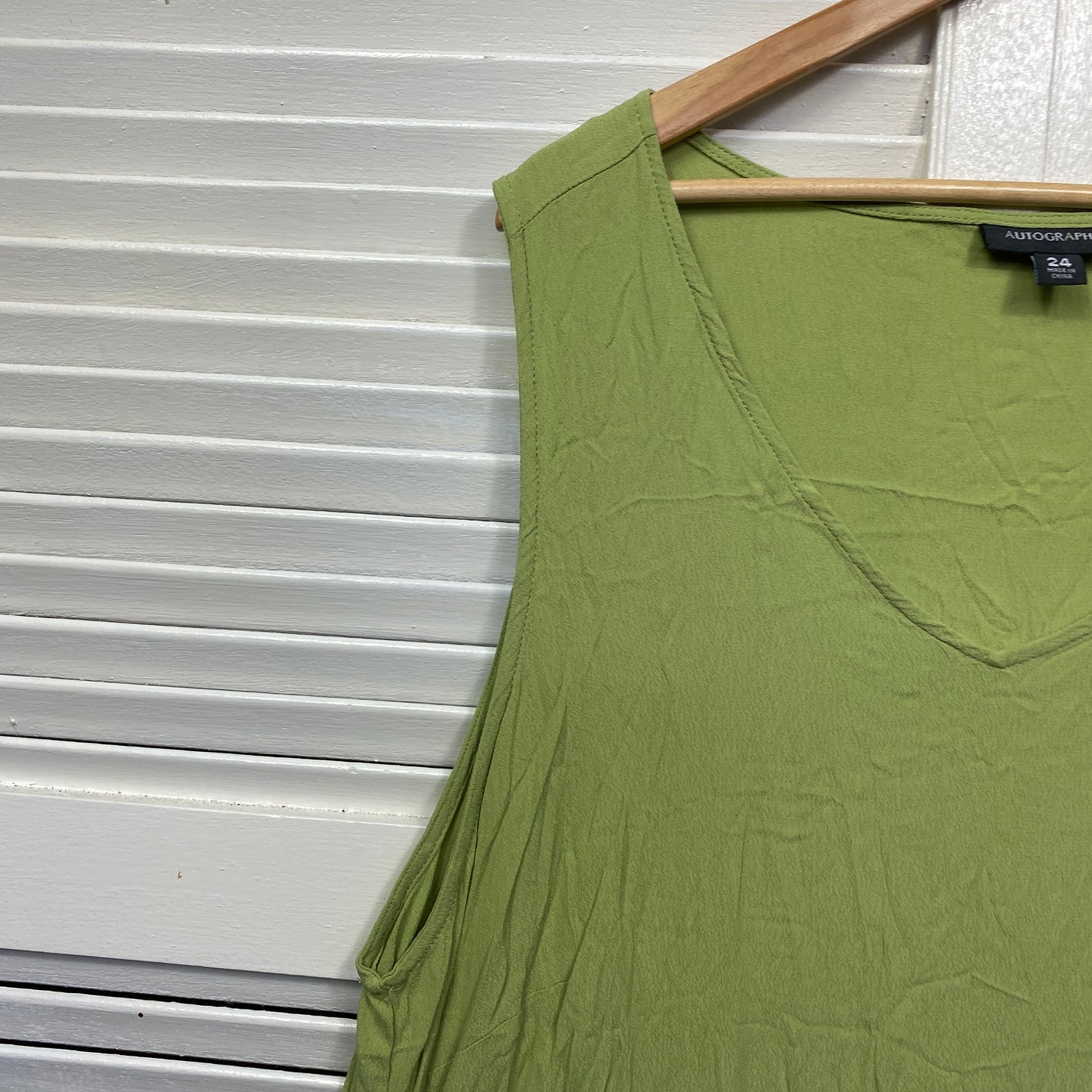 Autograph Top Size 24 Plus Green Sleeveless