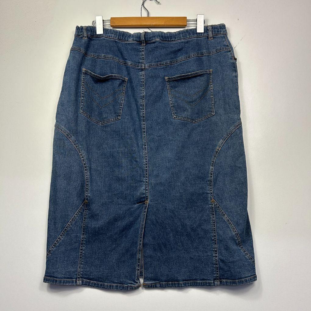 The Clothing Company Blue Cotton Denim Skirt - Size 16
