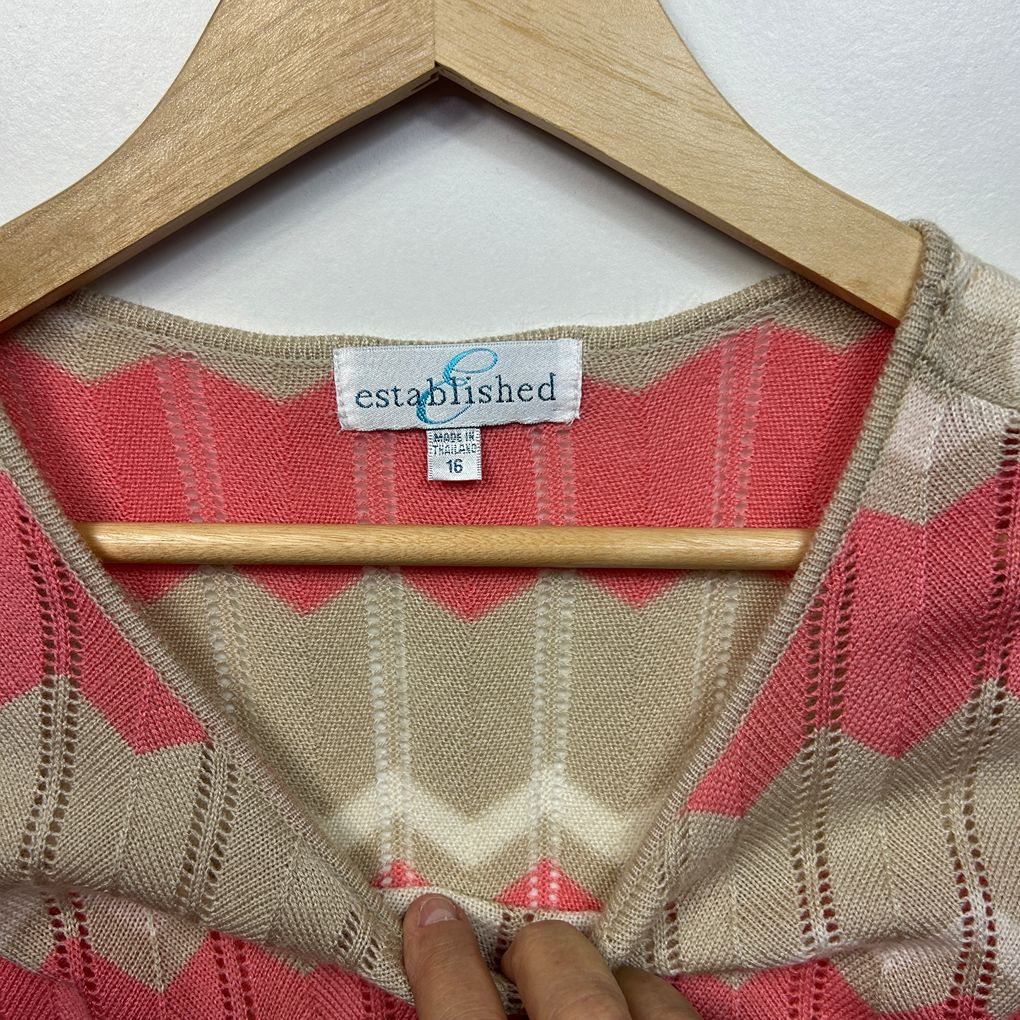 Established Coral Top - Size 16