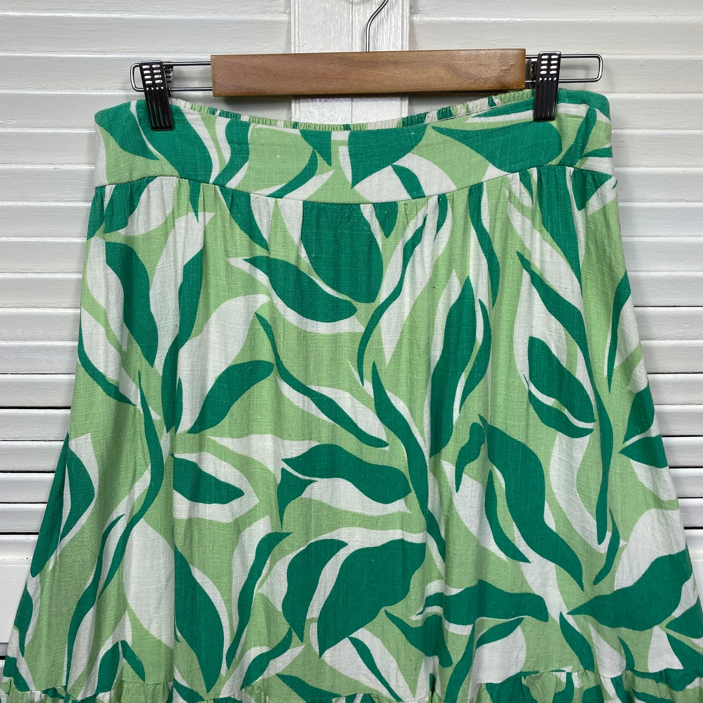 Forever Chic Maxi Skirt Size 14 Green Linen Blend