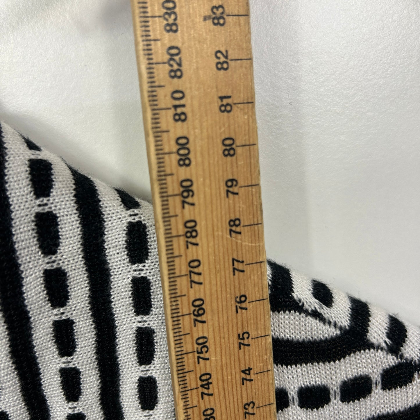 Liz Jordan Black and White Striped Cardigan - Size L