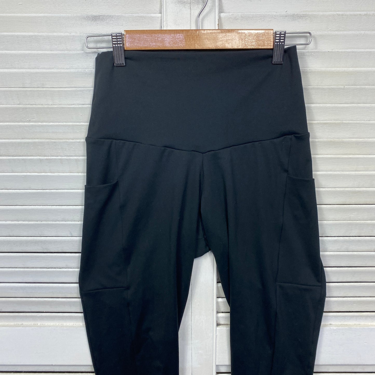 Exoticathletica Activewear Leggings Size Large 14 Black Pockets