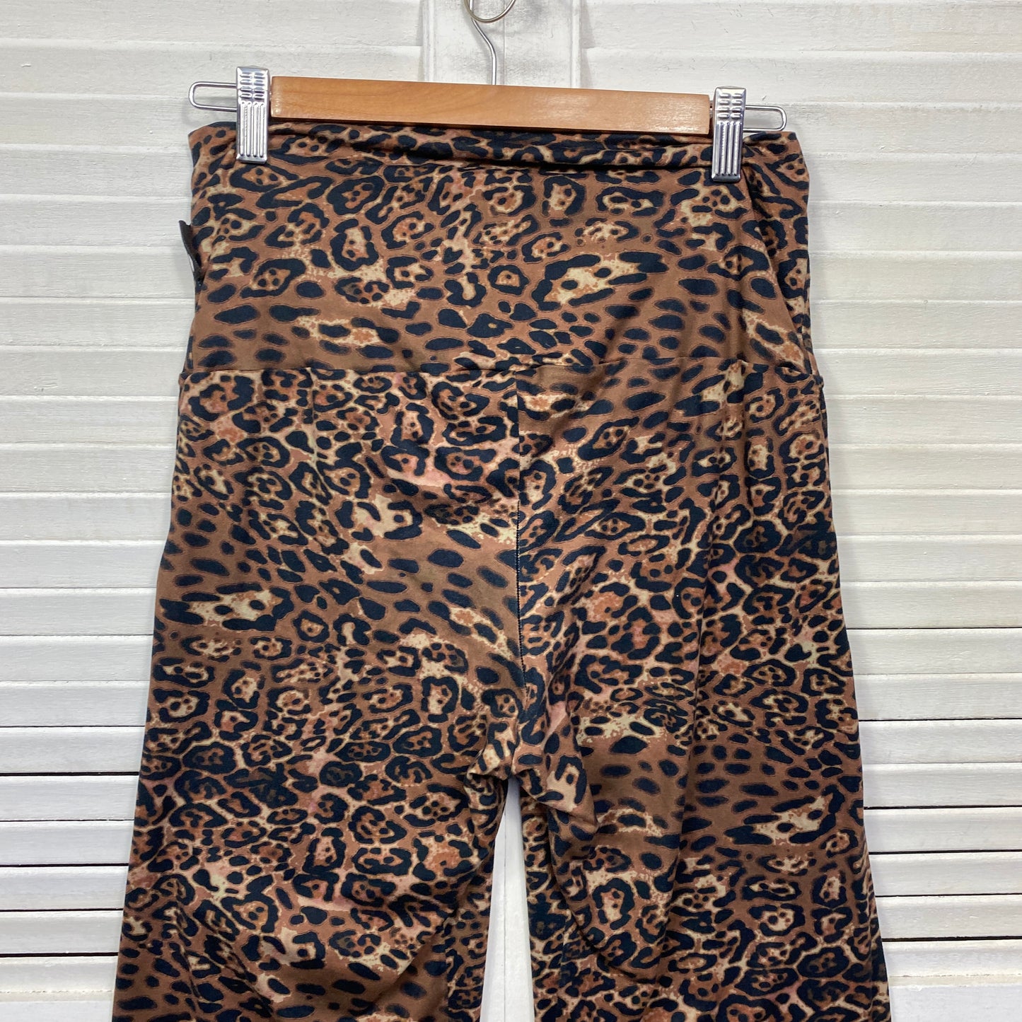 Exoticathletica Activewear Leggings Size Large Soft Touch Full Length Animal Print Flare