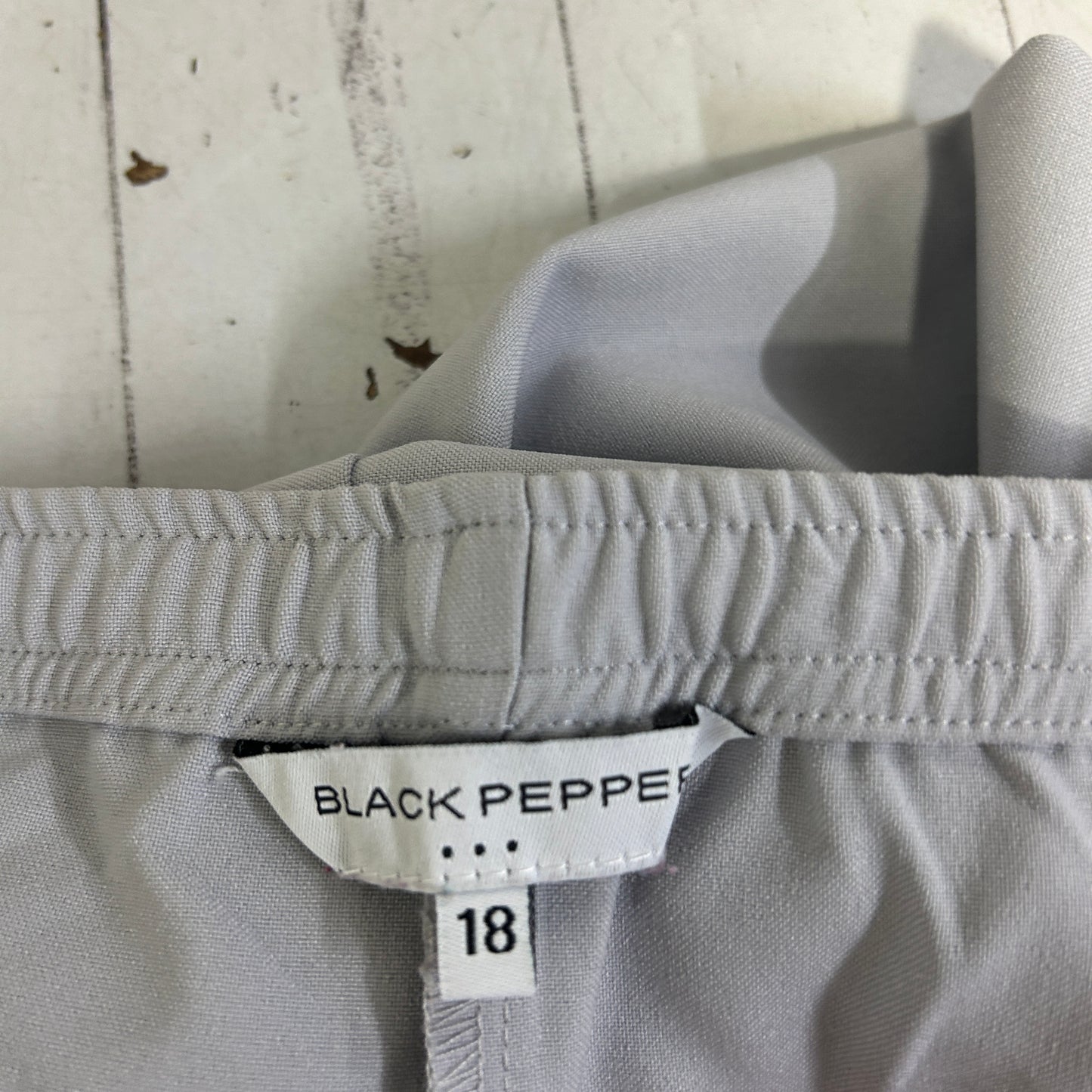 Black Pepper Grey Pants - Size 18