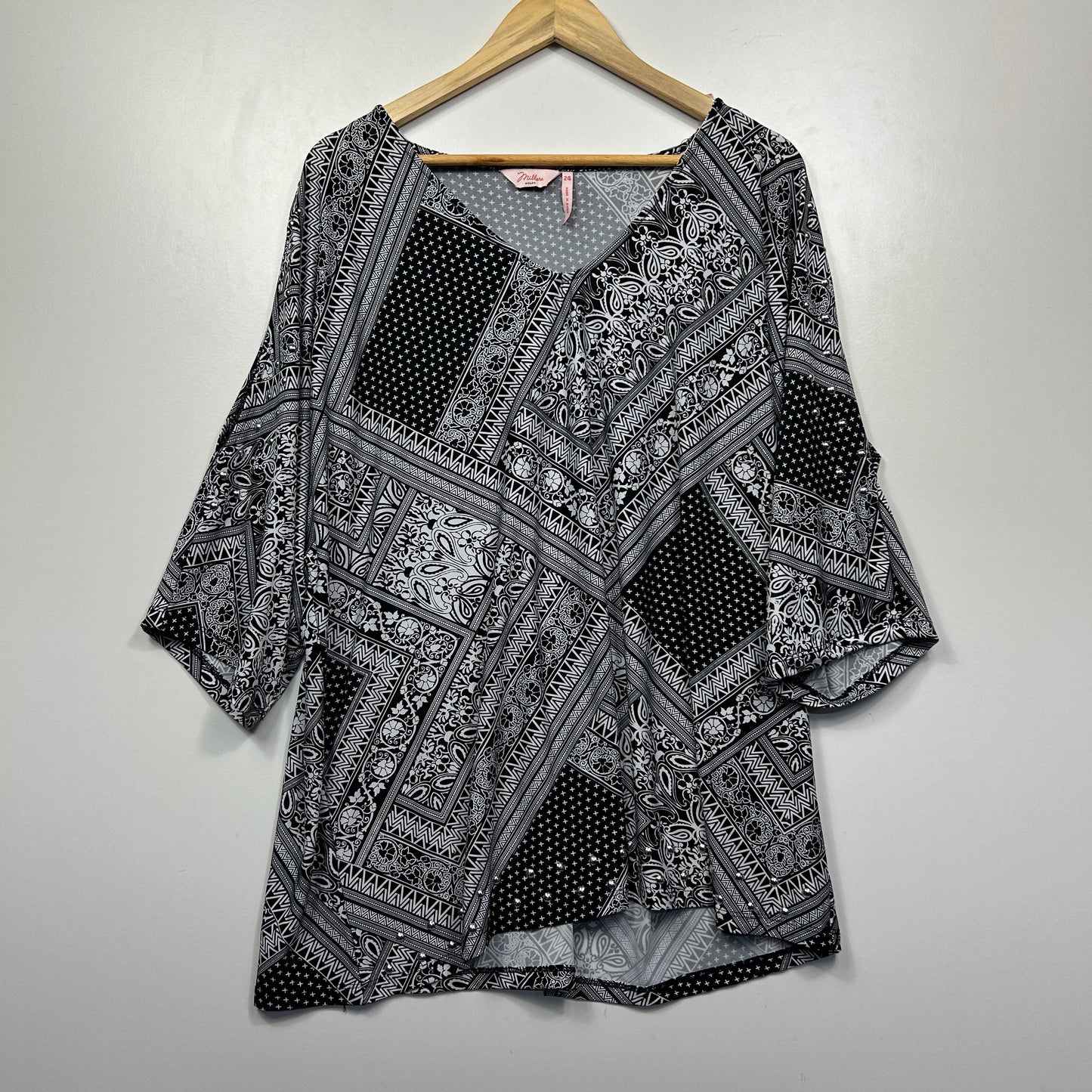Millers Black White Geometric Print Tunic - Size XXL