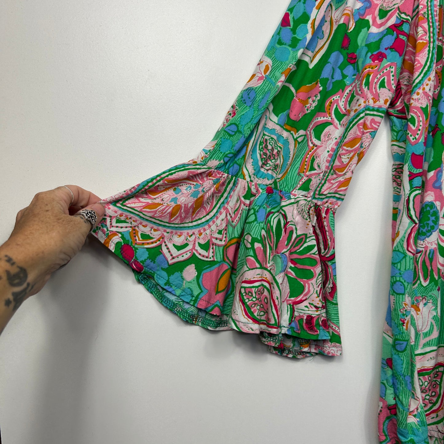 Willow Tree Top Size 14 Multicoloured Floral Long Bell Sleeve