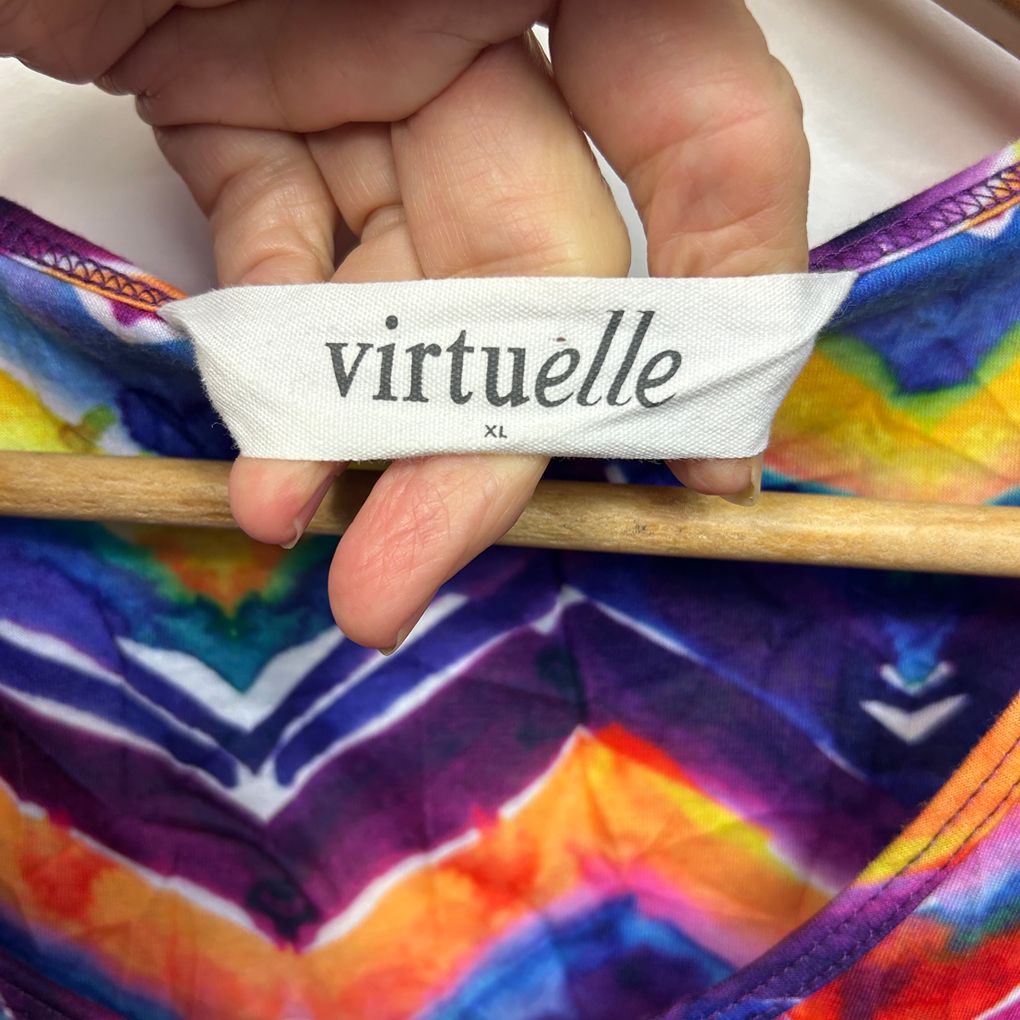 Virtuelle Multicoloured Chevron Top - Size 22/XL