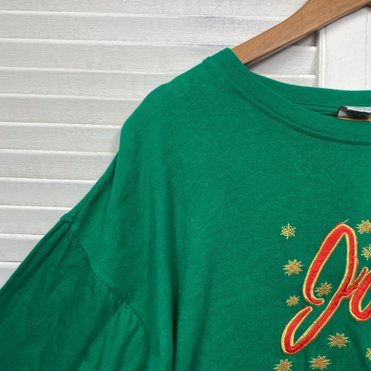 Christmas Tshirt Top Size XL 16 Green Short Sleeve Vintage Embroidered