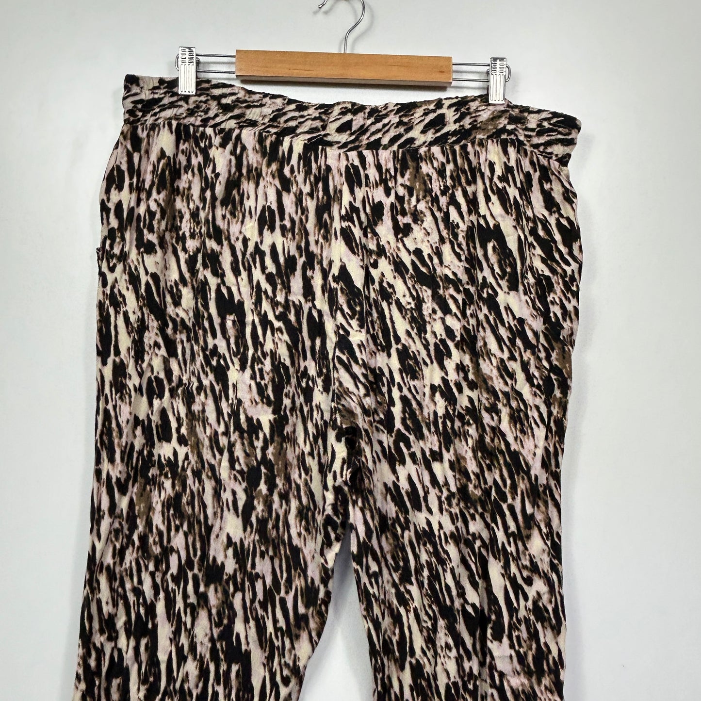 Millers Beige Animal Print Pants - Size 18 (fault)