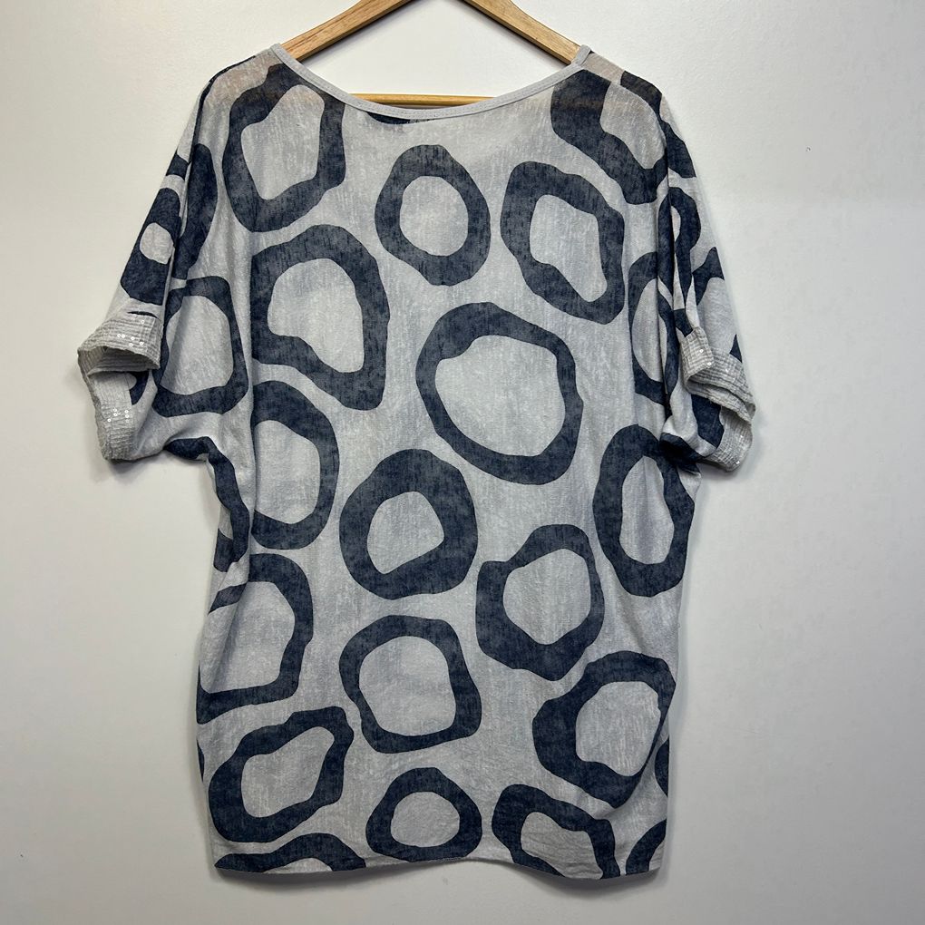 The Italian Closet Grey Circle Print Sequin Trim Top - Size 14/16