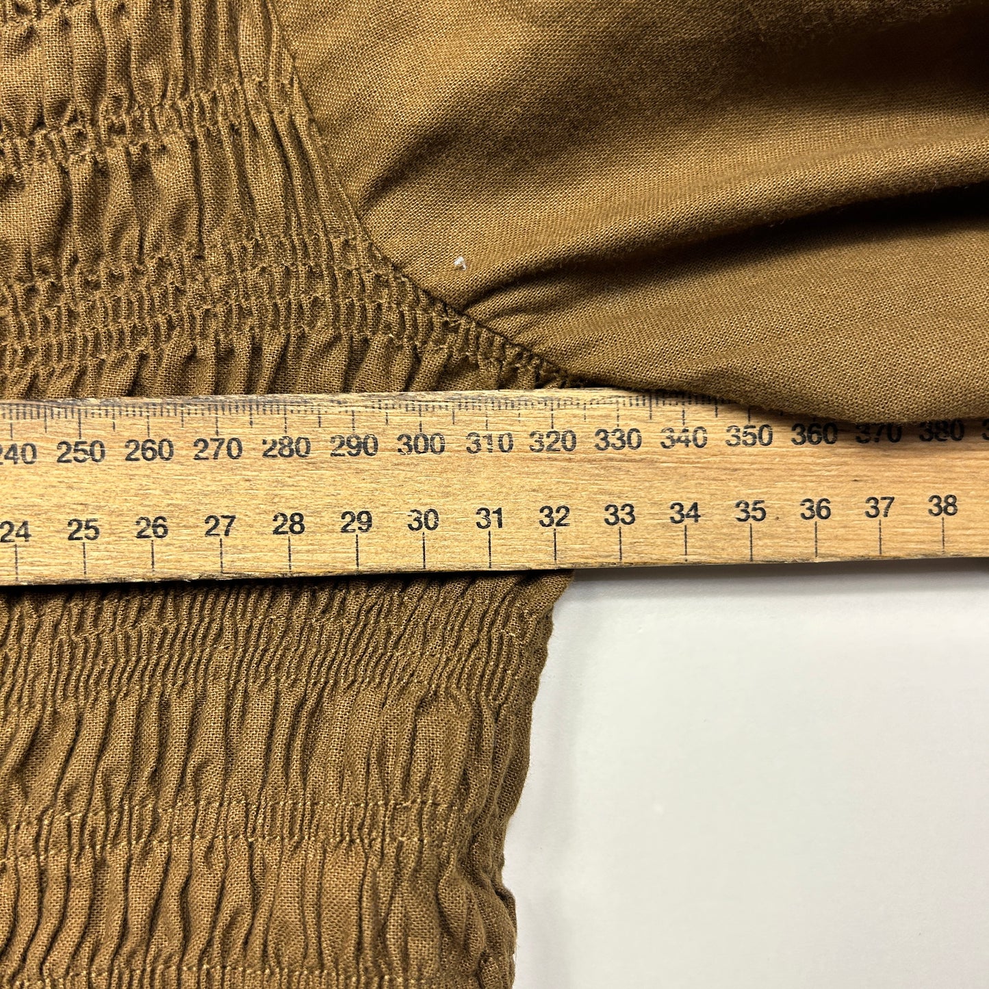 Ally Top Size 14 Long Billow Sleeve Ruched
