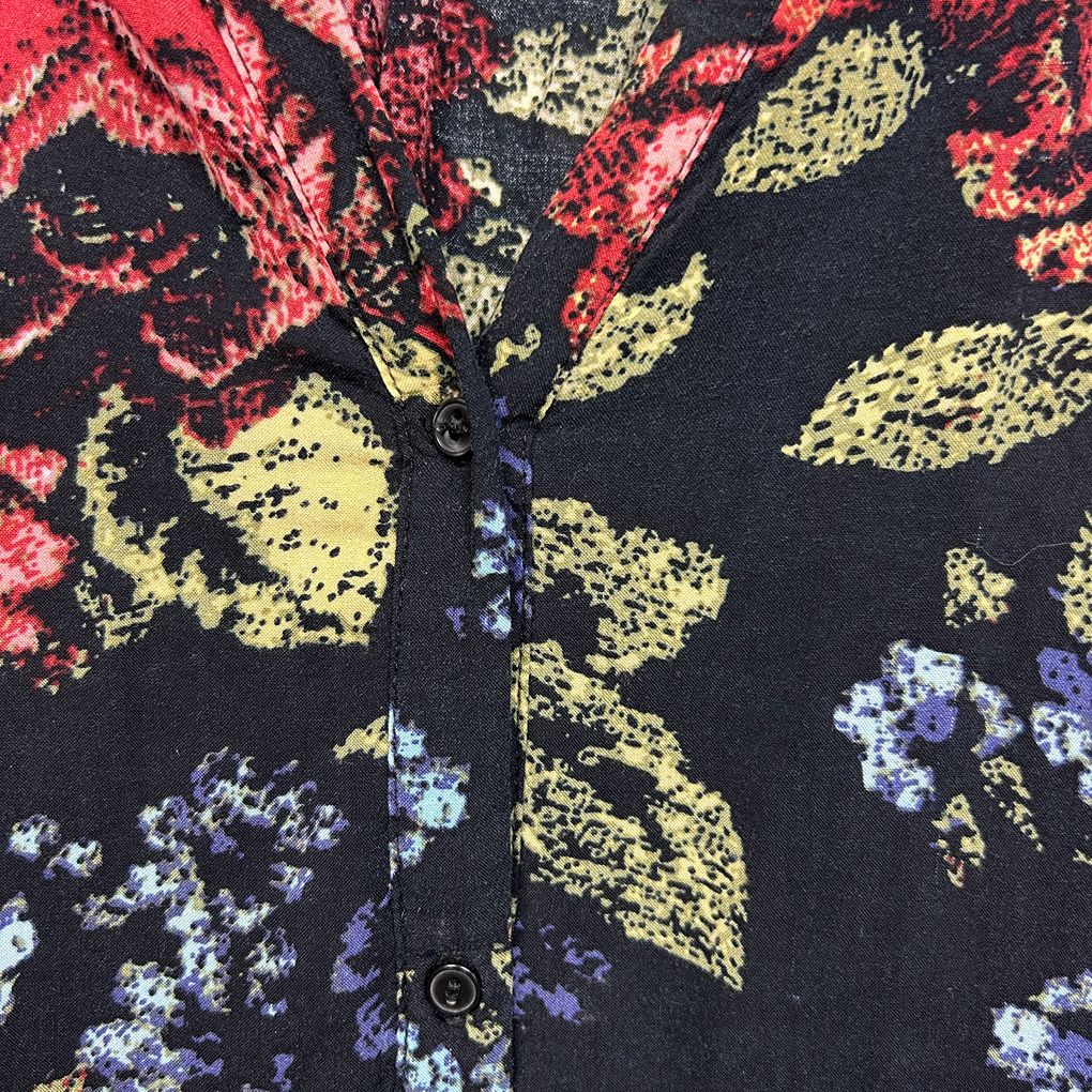 Katies Black Floral Top - Size 18