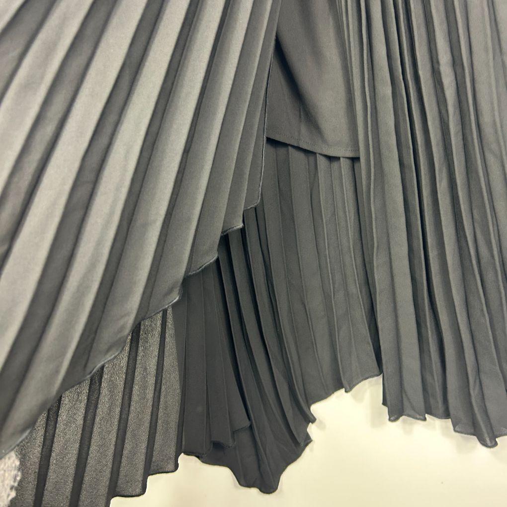 Sheike Black Pleated Skirt - Size 16