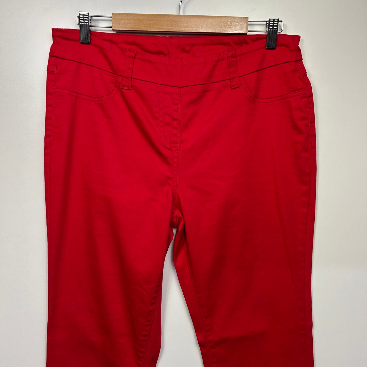 Millers Pants Size 14 Red Pull On