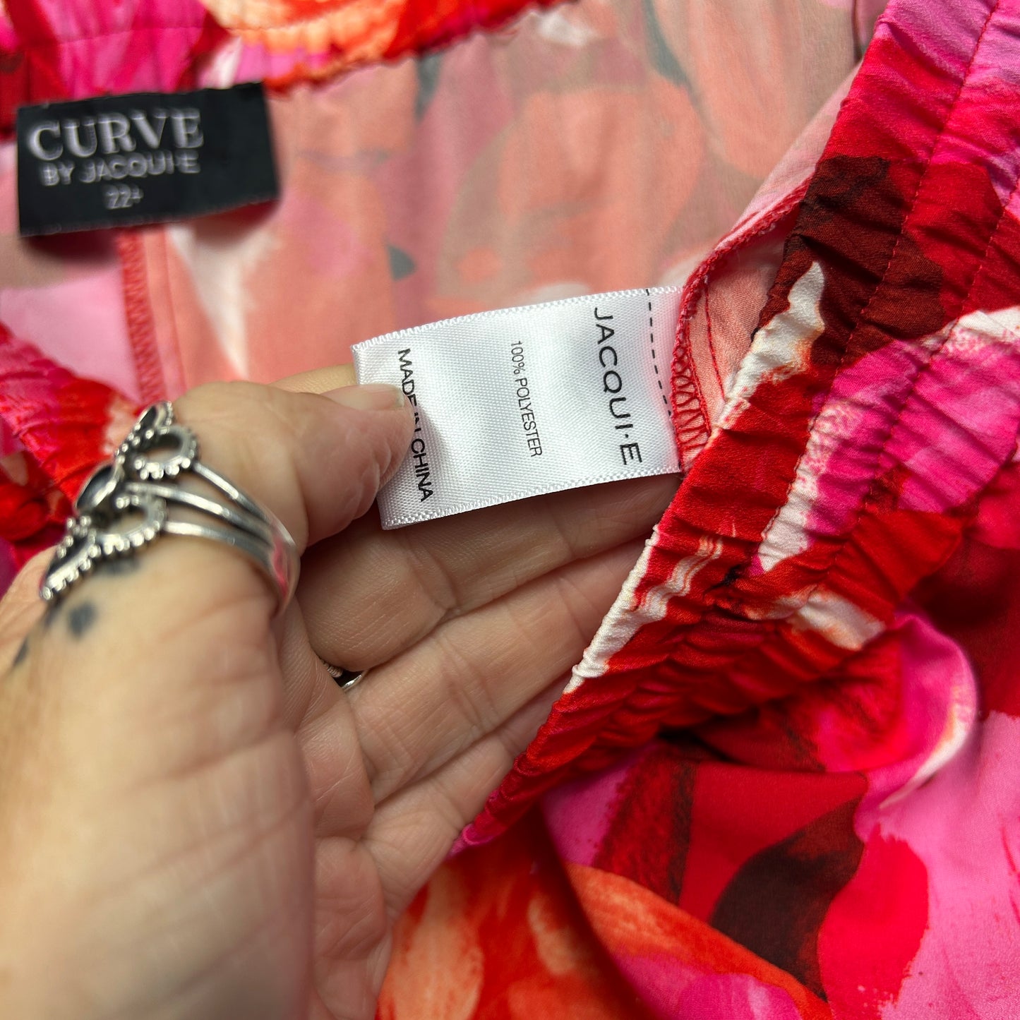 Jacqui E Cropped Pants Size 22 Pink Floral Pockets