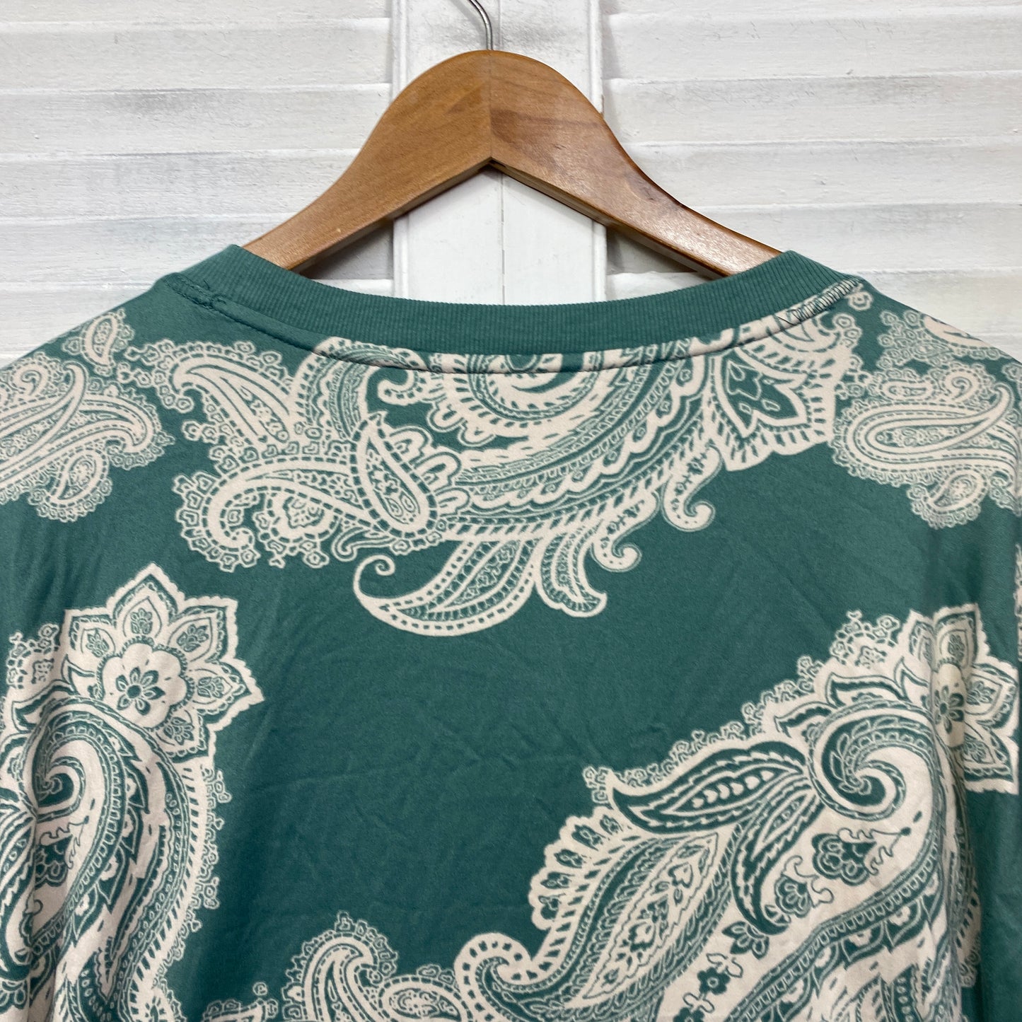 Target Sleepwear Top Size XL Green Paisley New