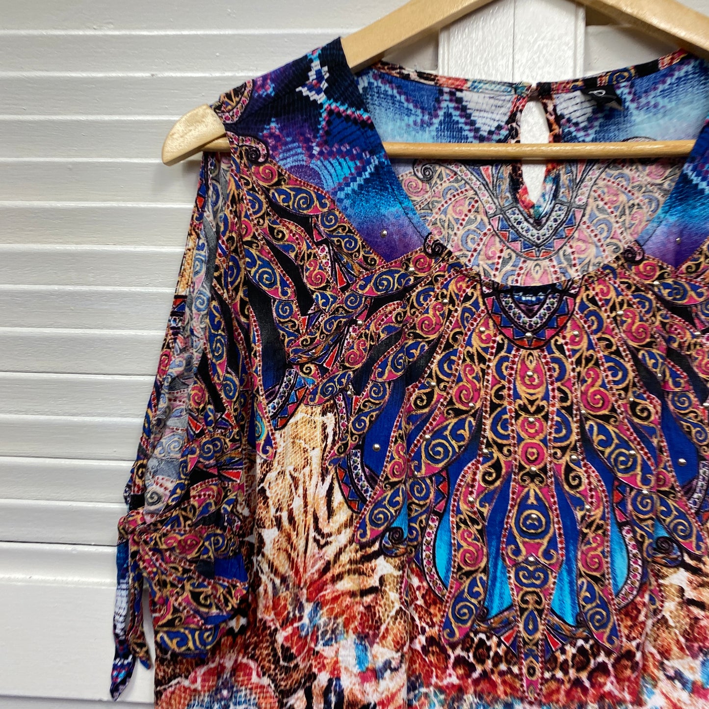 Rockmans Top Size 14 Large Cold Shoulder Sleeve Multicoloured