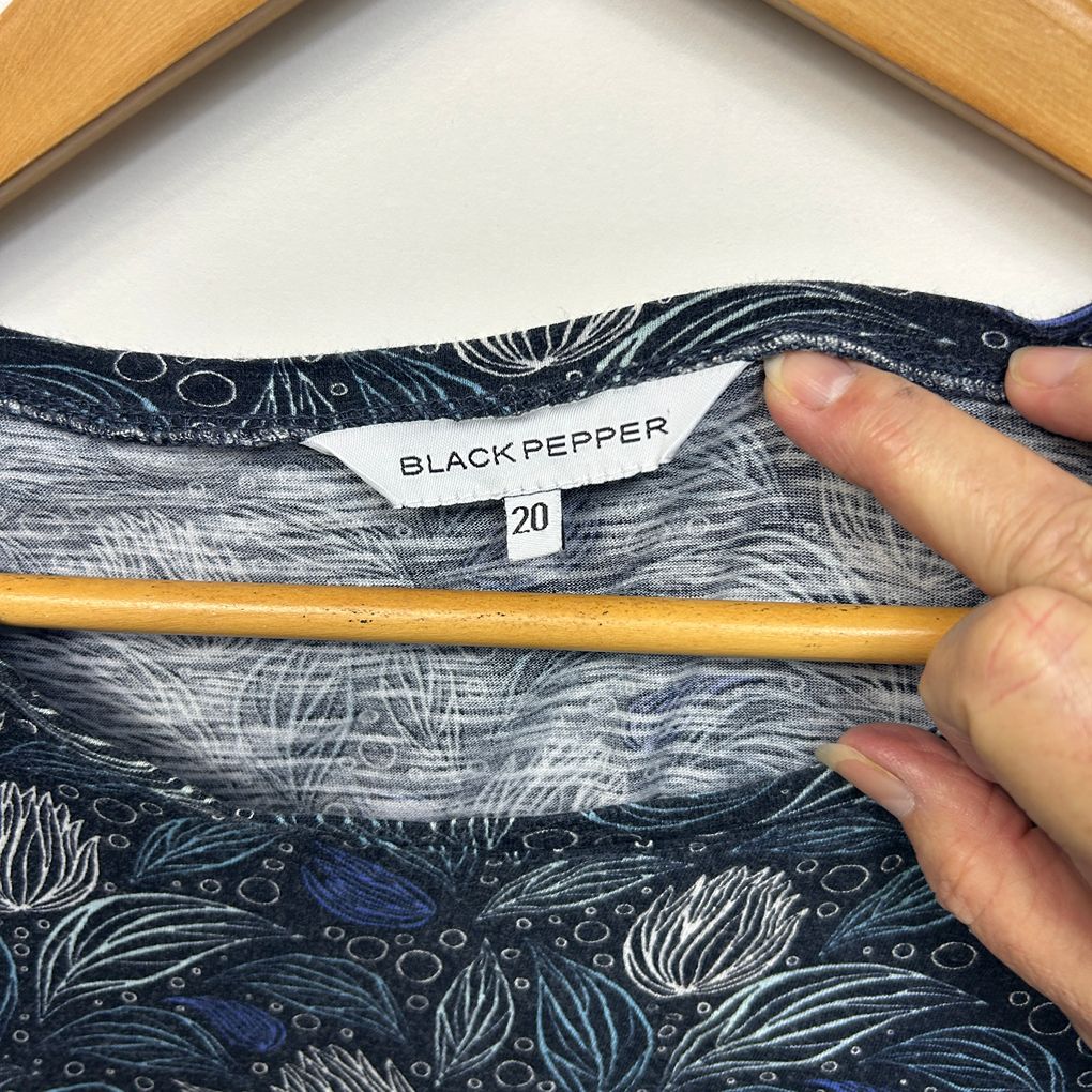 Black Pepper Navy Cotton Top - Size 20