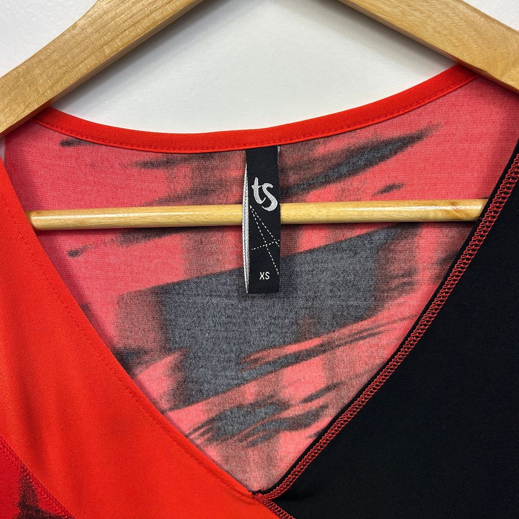 Taking Shape Red Top - Size 14/XS