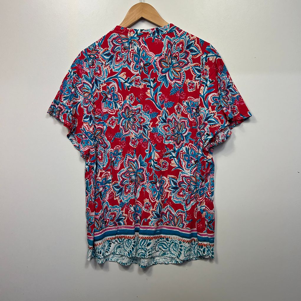 Millers Red Floral Top - Size 16