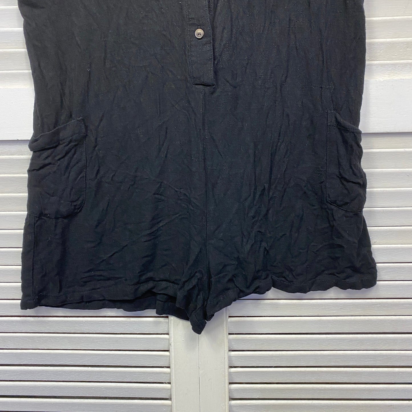 Petal & Pup Playsuit Romper Size Large Black Short Sleeve Pockets