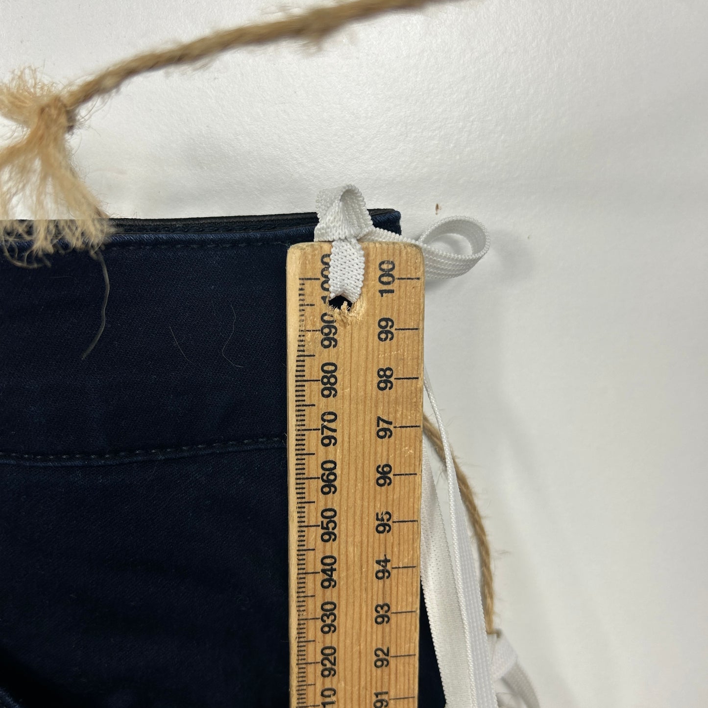 Virtuelle Denim Elastic Waist Jeans  - Size 24