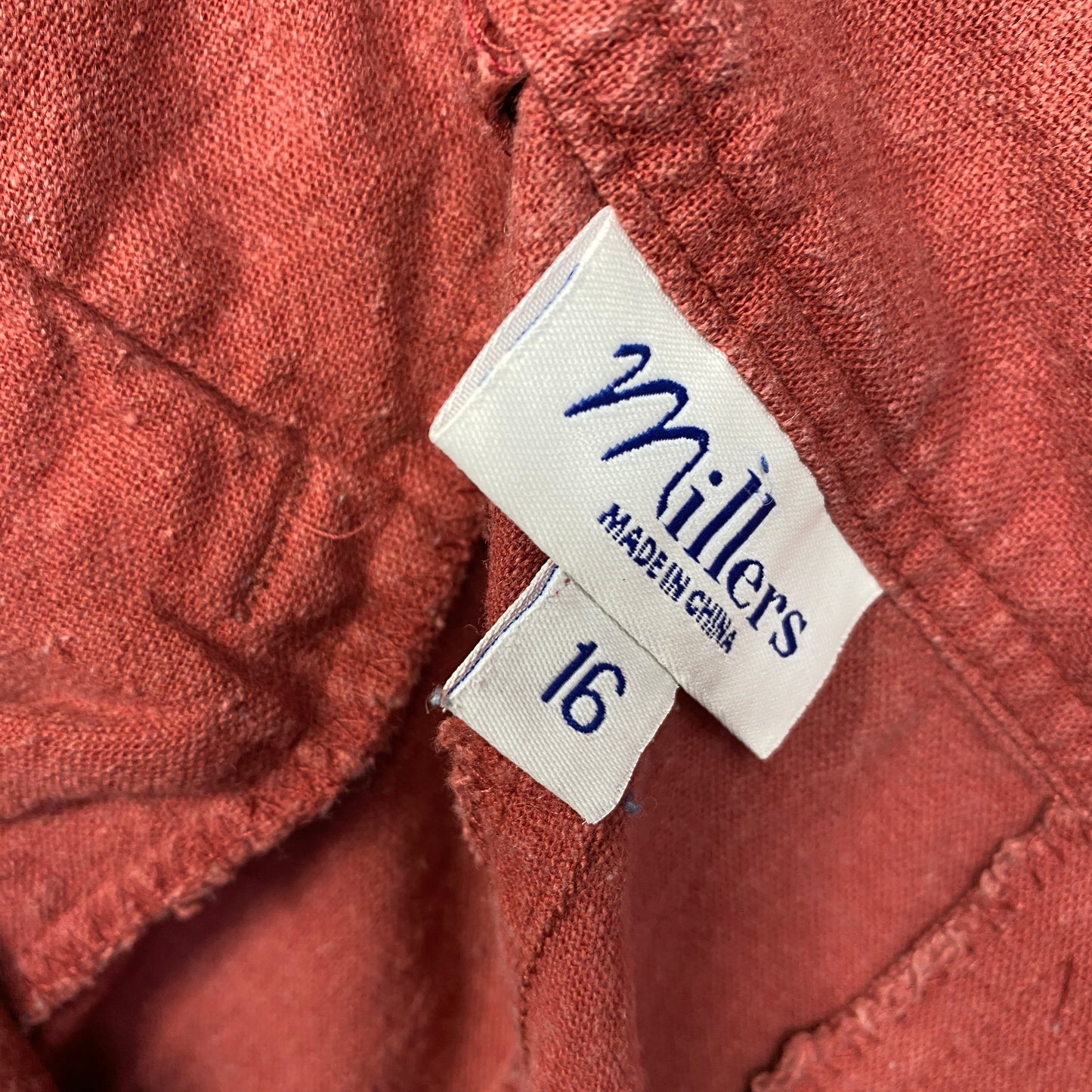 Millers Shorts Size 16 Rust Pockets