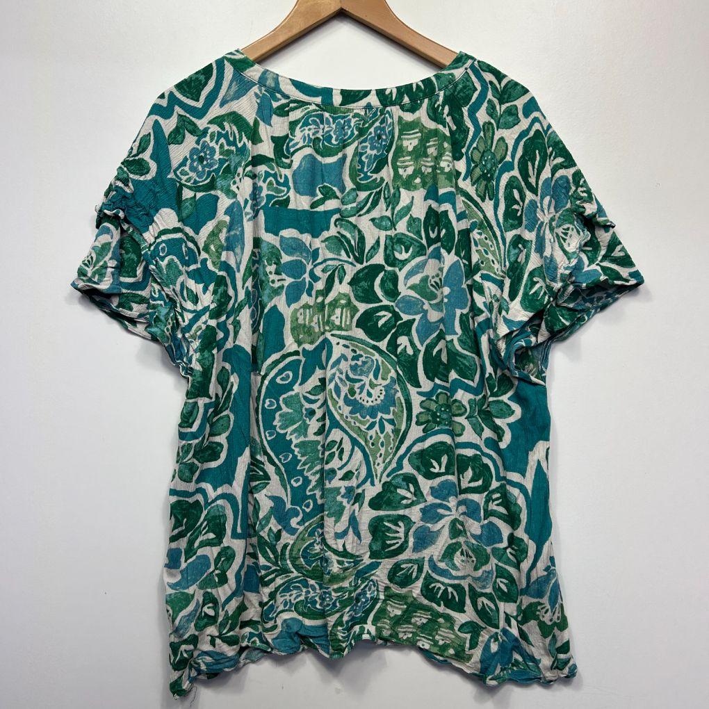 Suzanne Grae Green Floral Top - Size 22