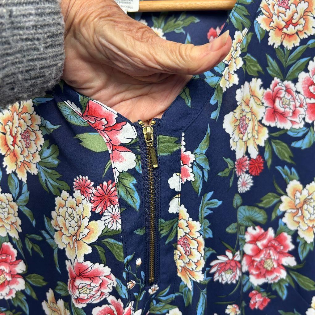 Rivers Navy Floral Top - Size 20