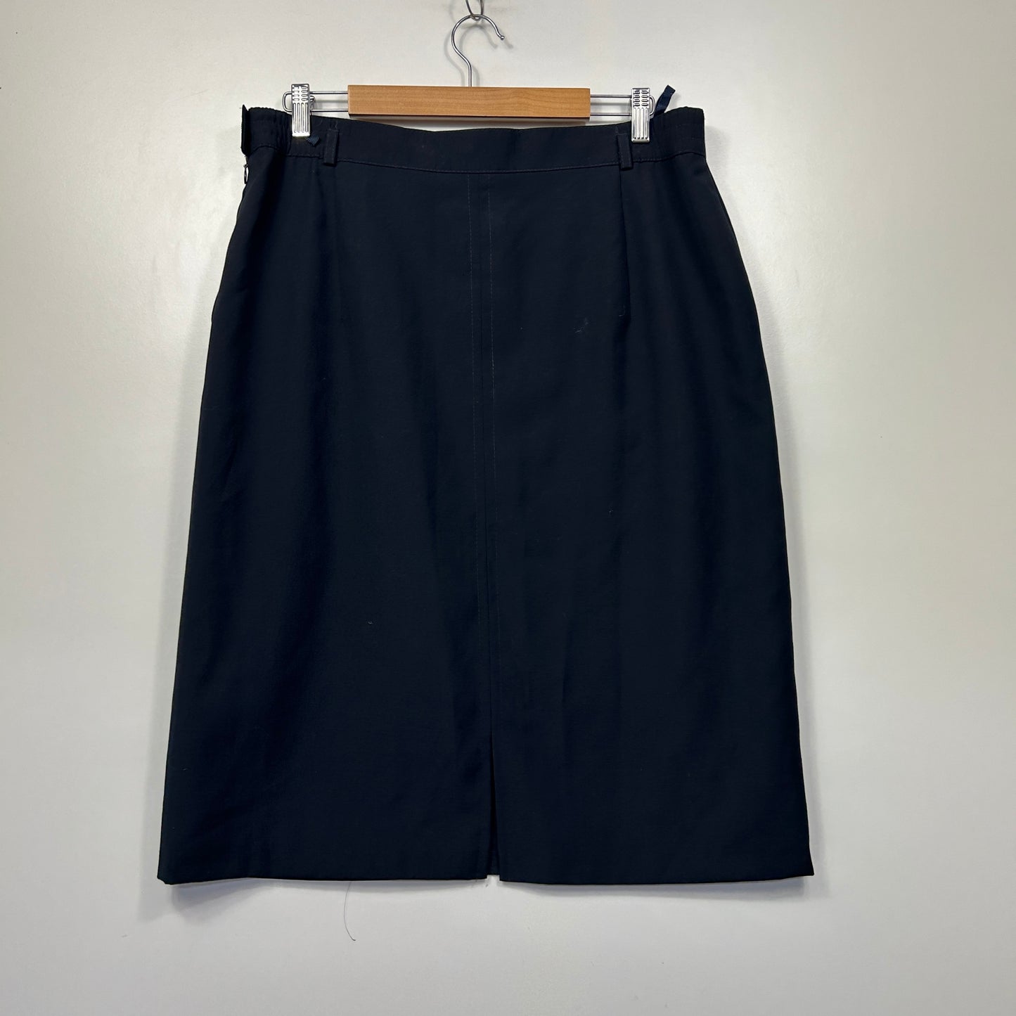 Vintage German Bardehle Black Textured Pencil Skirt - Size XL