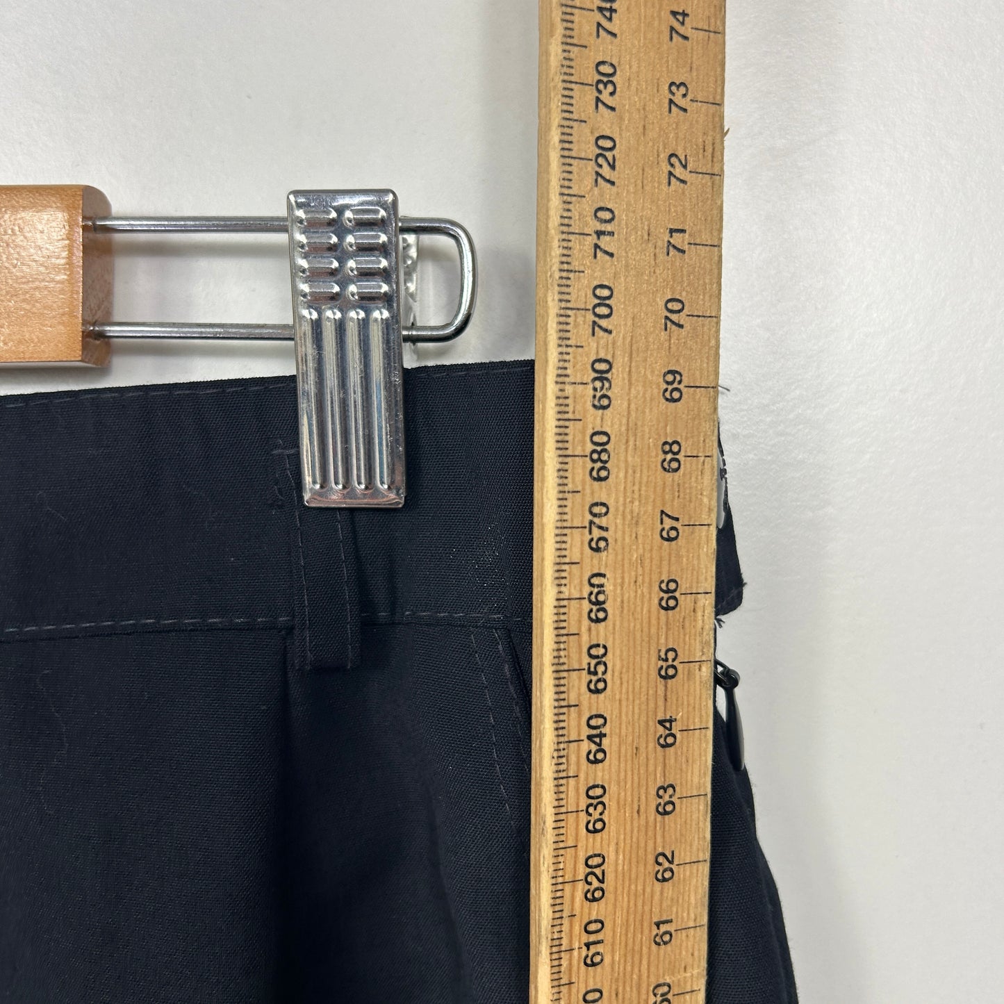 Vintage German Bardehle Black Textured Pencil Skirt - Size XL