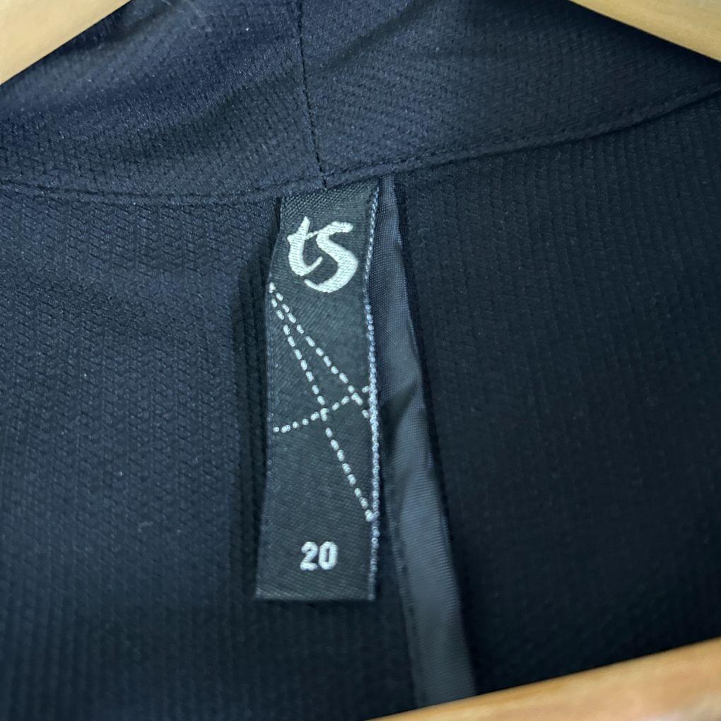 Taking Shape Black Open Front Vest - Size 20