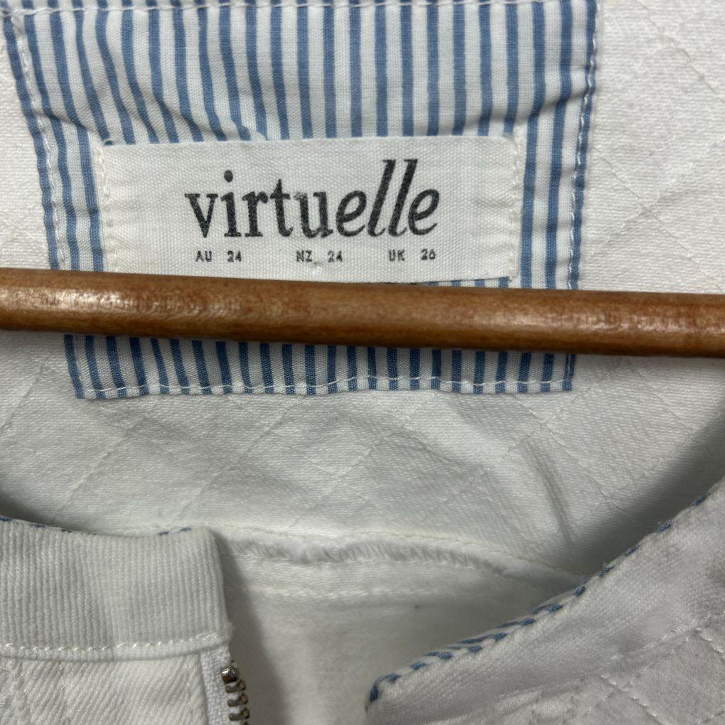 Virtuelle White Cotton Jacket - Size 24