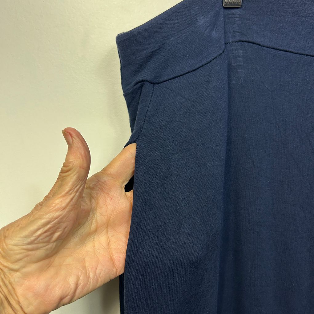 Taking Shape Navy Pants - Size 26
