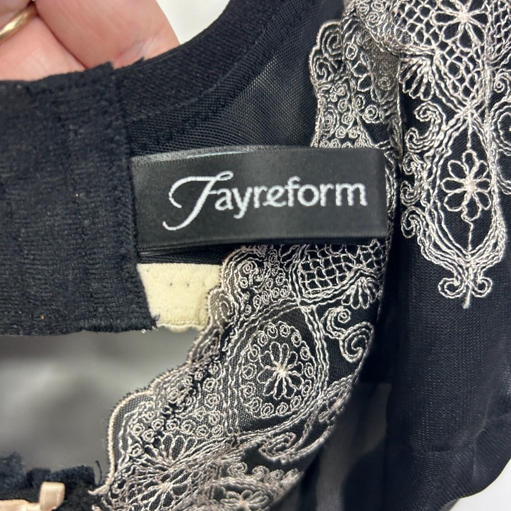 Fayreform Black Bra - Size 16GG