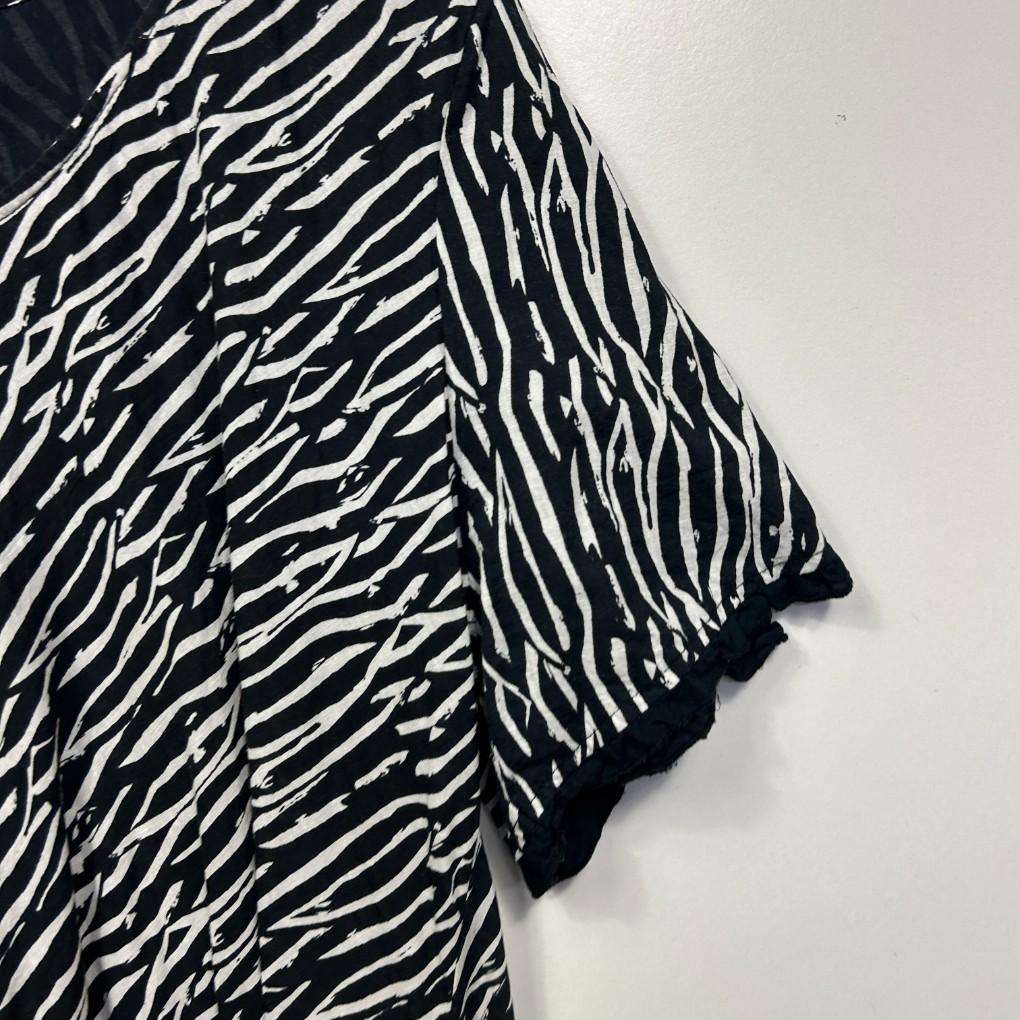 Black and White Zebra Print Cotton Top - Size 16/18