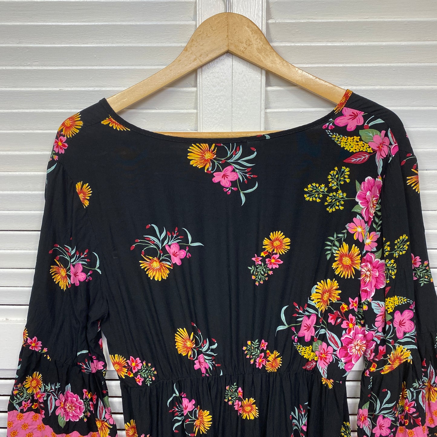 Shein Boho Dress Size Large 14 Black Floral