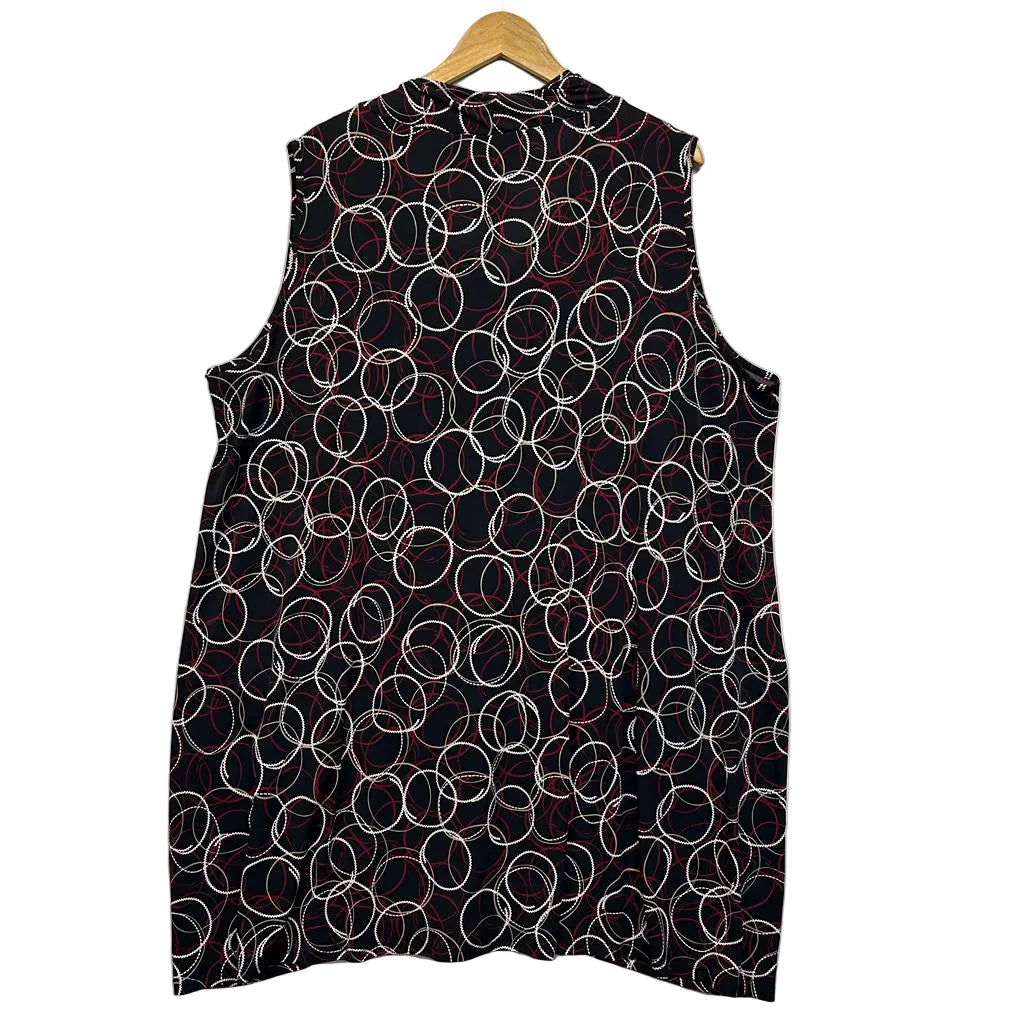 Taking Shape Black Circle Print Top - Size 22/XL