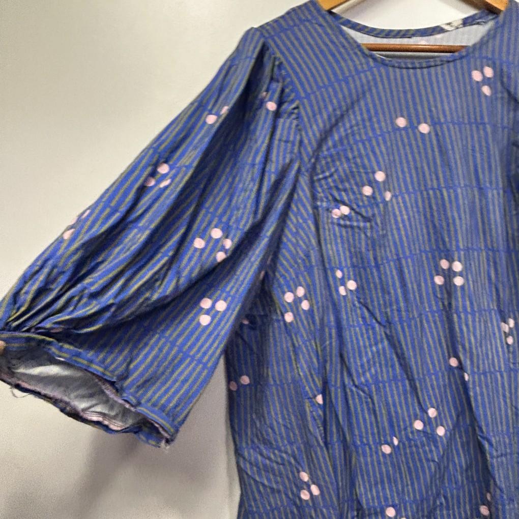 Handmade Floral Blue Spot Top - Size 18/20