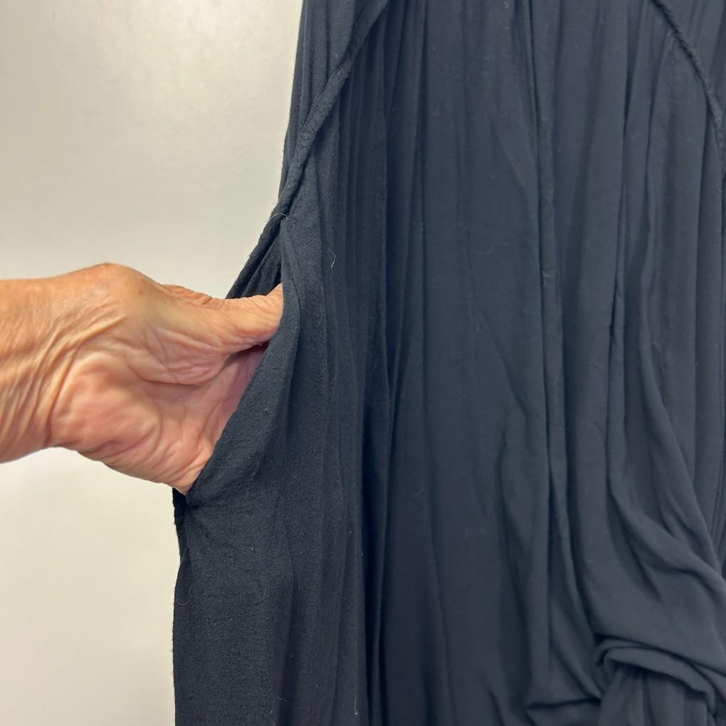 Keshet Black Dress - Size M/L (oversized)