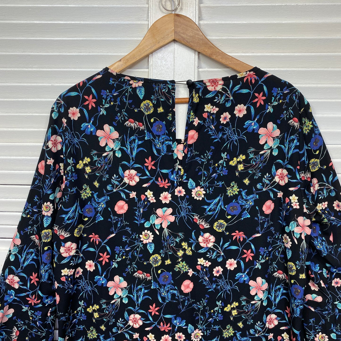 Boho Bird Dress Size 16 Black Floral Long Sleeve Made in Australia (Fault)