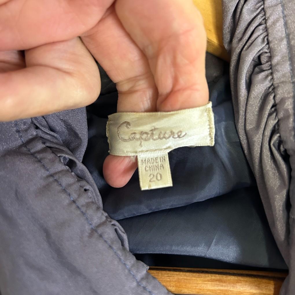 Capture Grey Windbreaker Jacket - Size 20