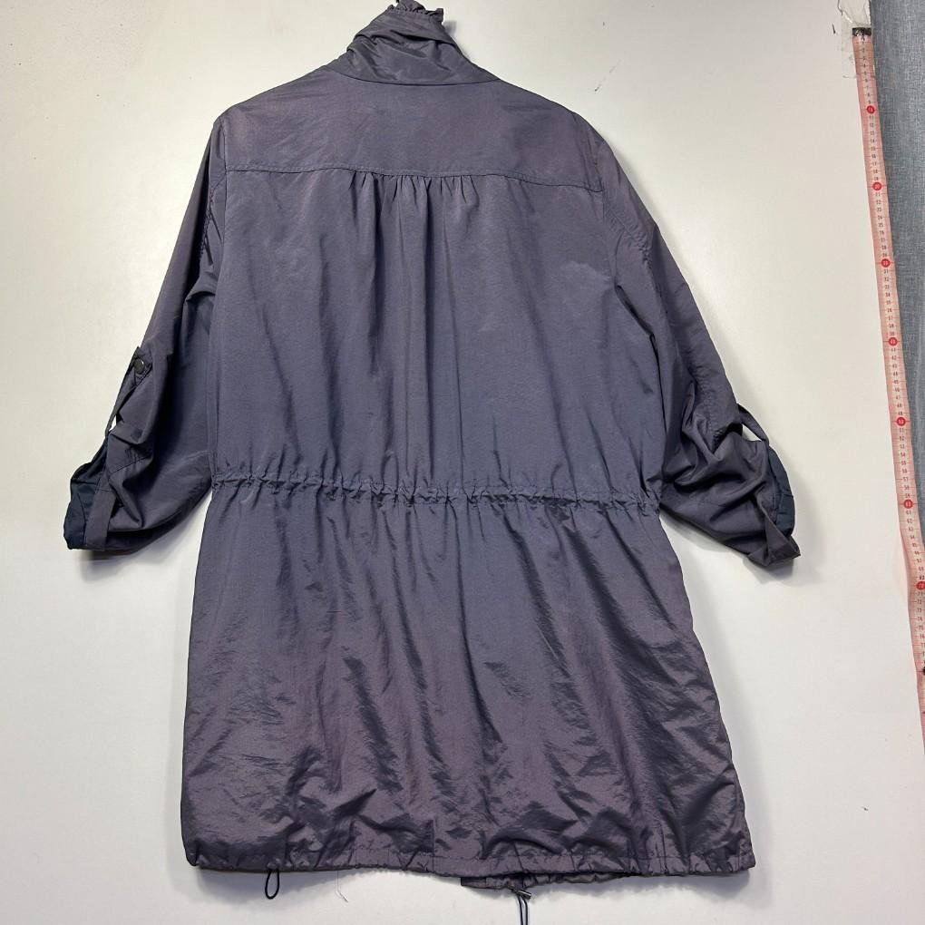 Capture Grey Windbreaker Jacket - Size 20
