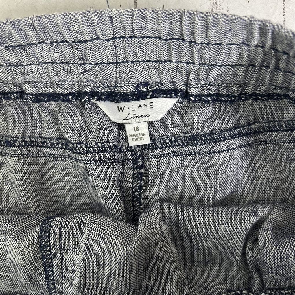 W.Lane Grey Linen Shorts - Size 16