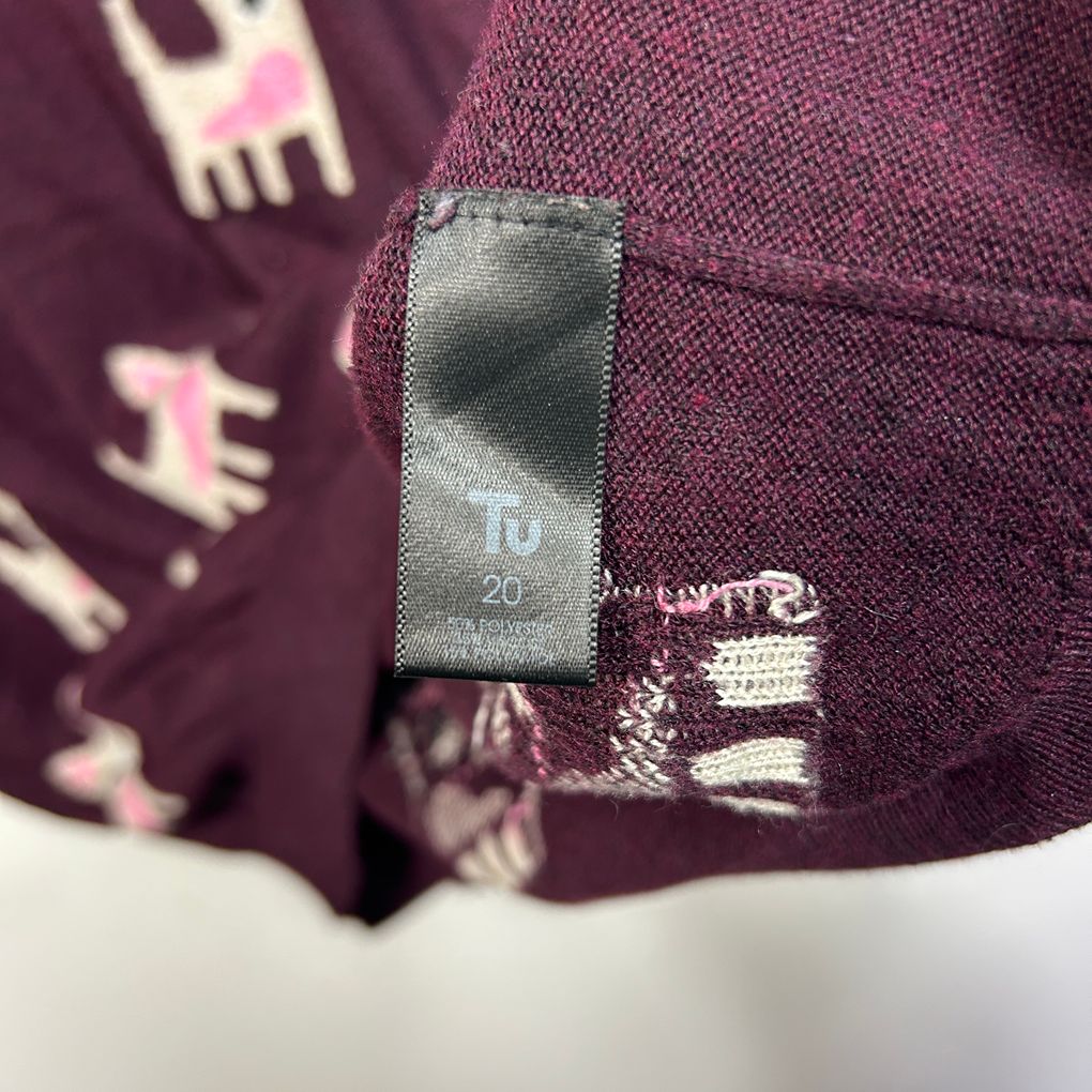 Tu Burgundy Chihuahua Print Jumper - Size 16/18/20