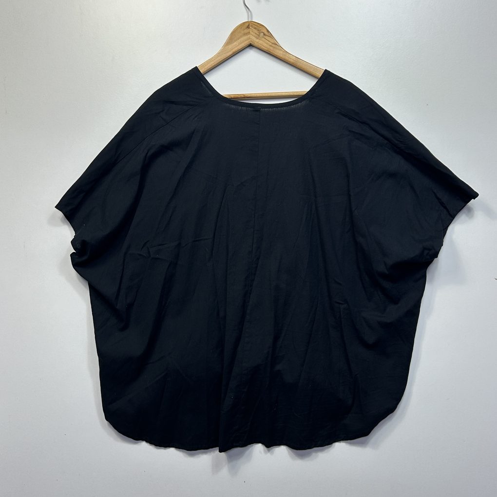 Nemuki Black Cotton Wrap Top - Size XL