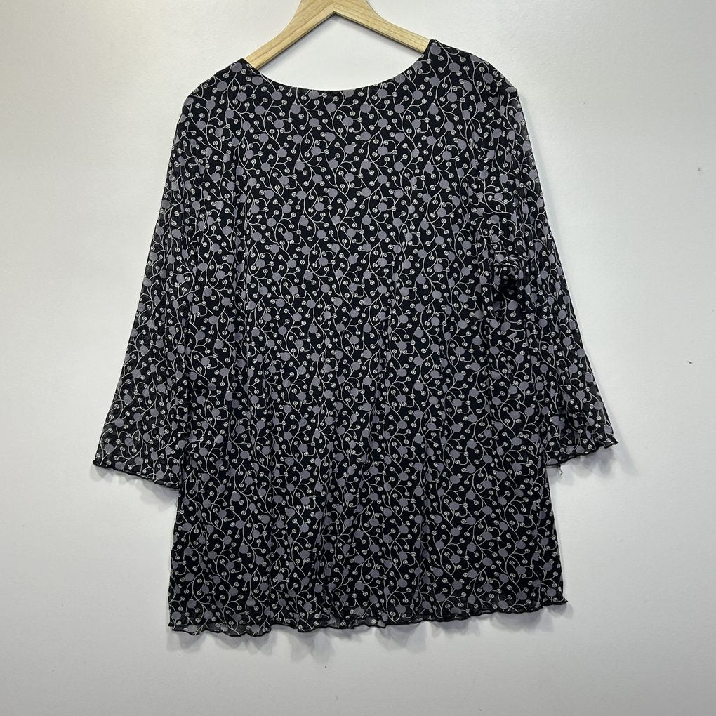 Autograph Black and White Floral Print Top - Size 26